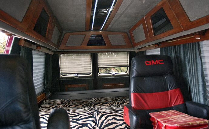 gmc-vandura-6.jpg